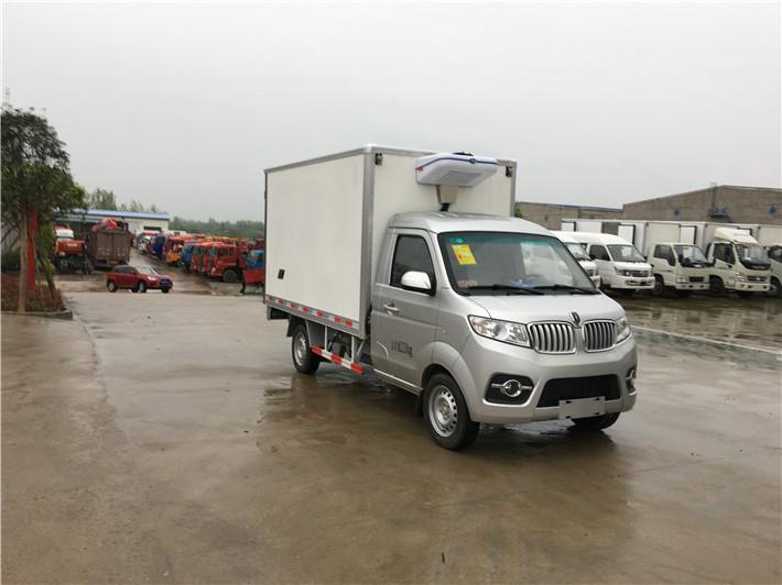 金杯T30（2.85米）冷藏车