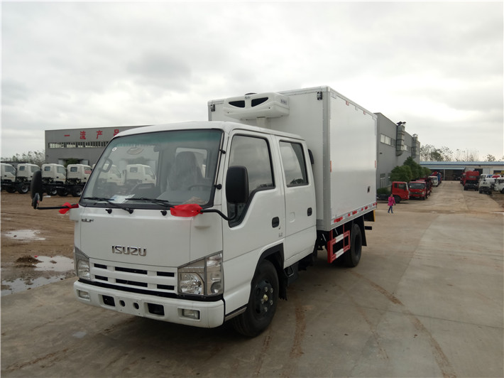 五十铃双排3.15米冷藏车