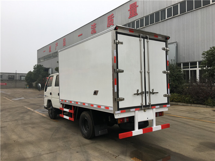江铃顺达双排（3.4米）冷藏车