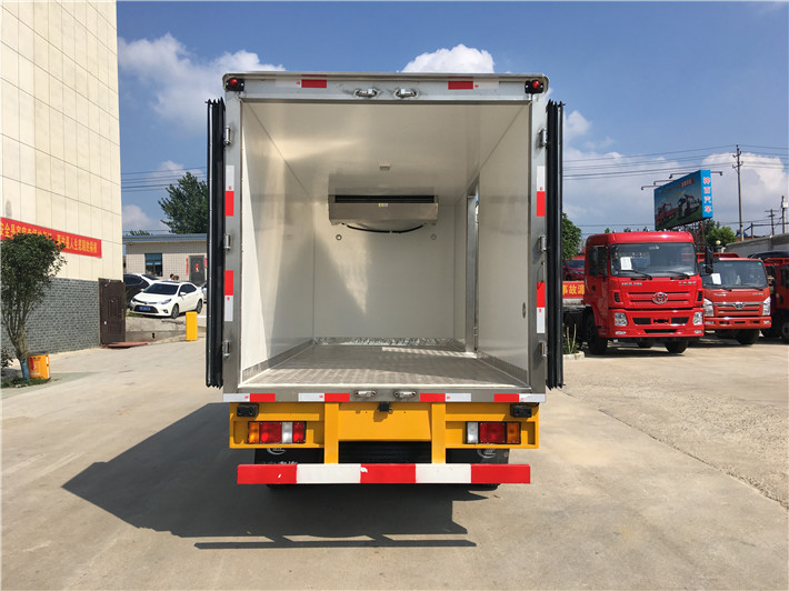 五十铃100P（4.2米）冷藏车