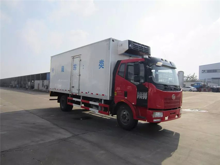 （国六）解放J6L 6米8冷藏车