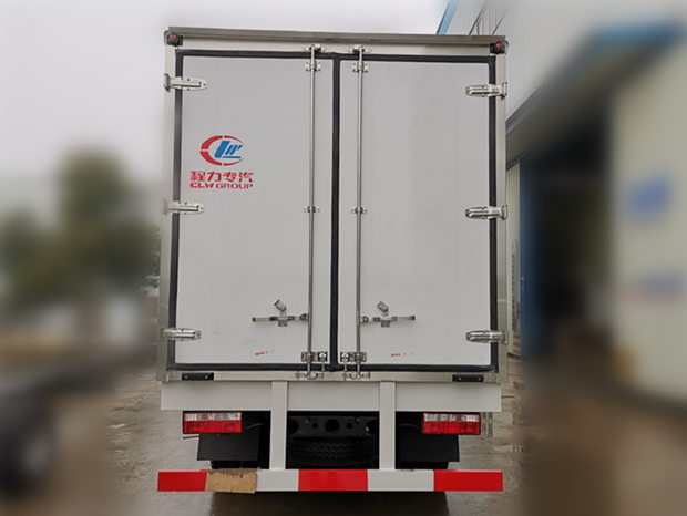 解放虎V 4.2米冷藏车