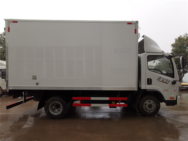 解放虎V 4.2米冷藏车