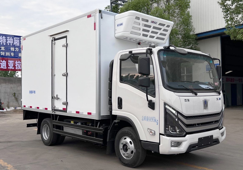 新能源吉利绿牌（4.2米）冷藏车