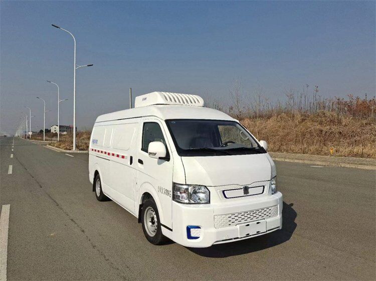 吉利新能源纯电动面包冷藏车